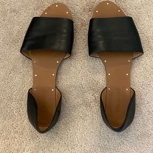 7.5 Madewell sandals. Black